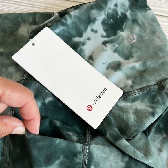 NWT Lululemon Align pant 25” with pockets Diamond Dye - Picture 5 of 6